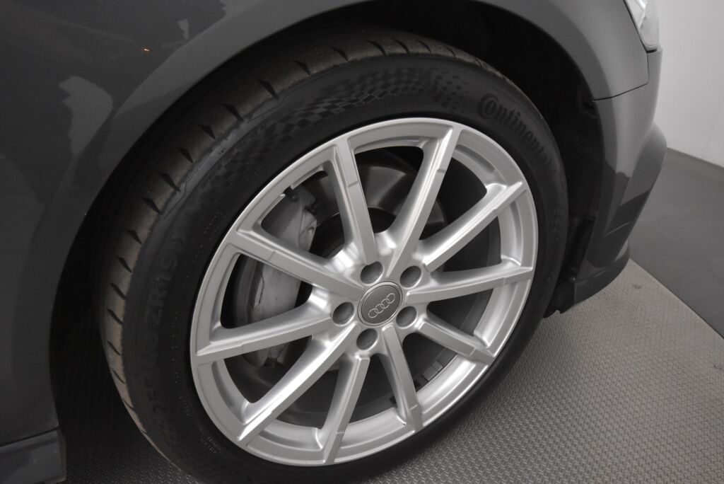 Audi A6 2016 Sedan Land of quattro Edition 3,0 V6 TDI 200 kW quattro S tronic / Polttoainetoiminen lisälämmitin / Vetokoukku / Bose / 1-Omisteinen