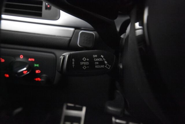 Audi A6 2016 Sedan Land of quattro Edition 3,0 V6 TDI 200 kW quattro S tronic / Polttoainetoiminen lisälämmitin / Vetokoukku / Bose / 1-Omisteinen