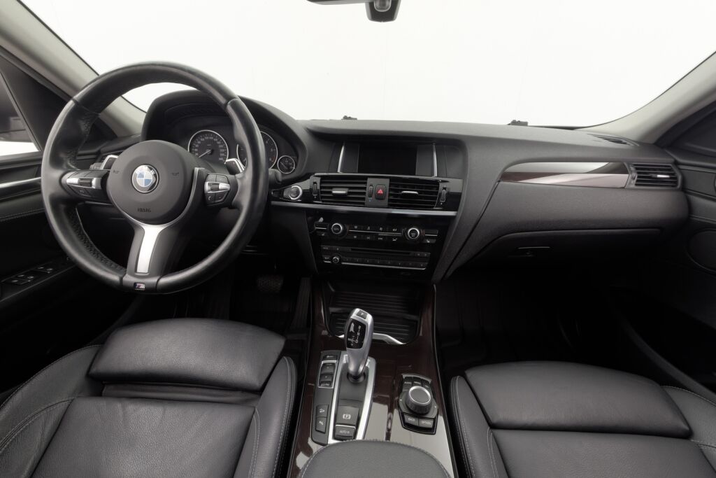 BMW X4 2017 F26 xDrive20d A Business xLine / 1-Om. Suomiauto / Nahkaverhoilu / M Sport Ratti