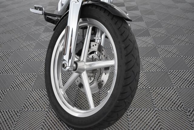 Harley-Davidson SOFTAIL 2009 Tyylikäs ja vähän ajettu FXCWC Rocker C / 1600cc moottori / Laukut / Lisäkromit /