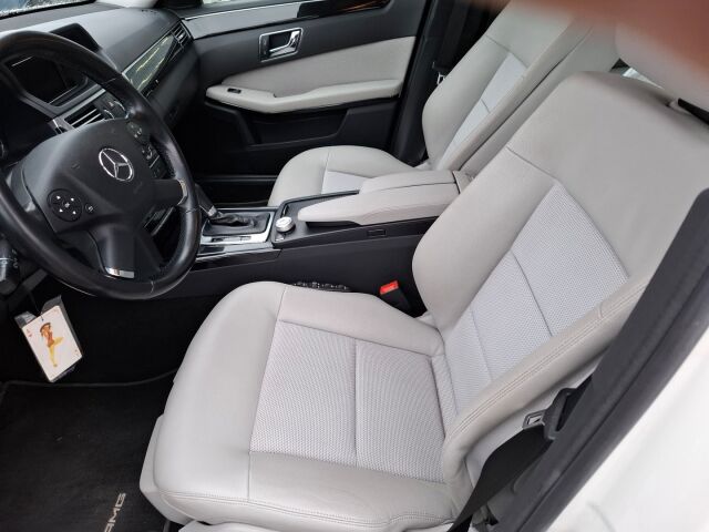 Mercedes-Benz E 2011 200 CDI BE A Premium Business / Huippusiisti / Xenonit / Tutkat / Lohkolämmitin /