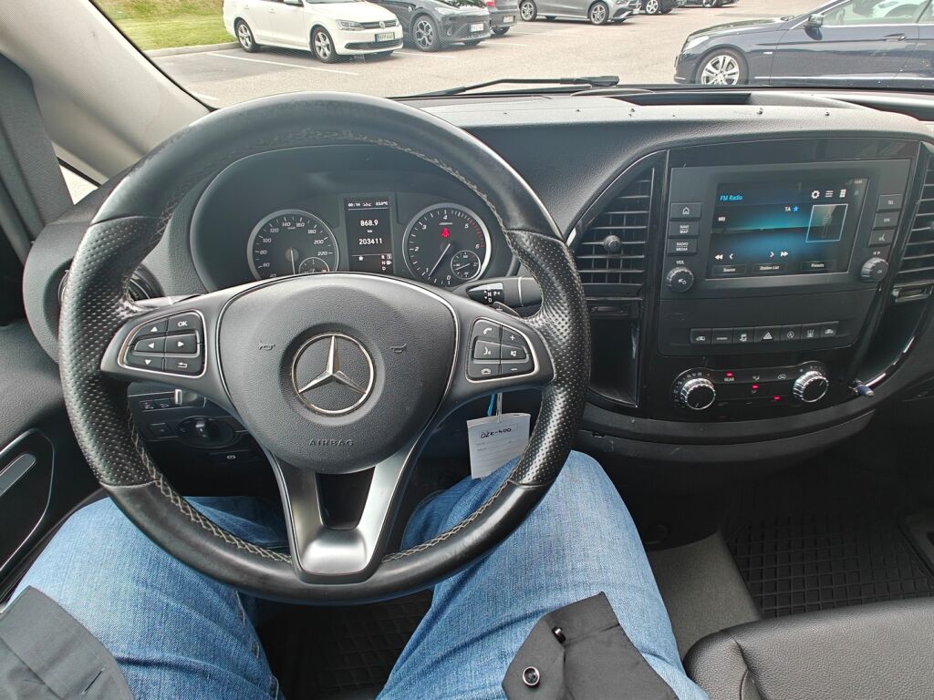 Mercedes-Benz Vito 2022 114CDI 4x4 Pitkä A3 A / Alvillinen / 9-Paikkainen / Led-ajovalot / Webasto / Astinlaudat / Kamera