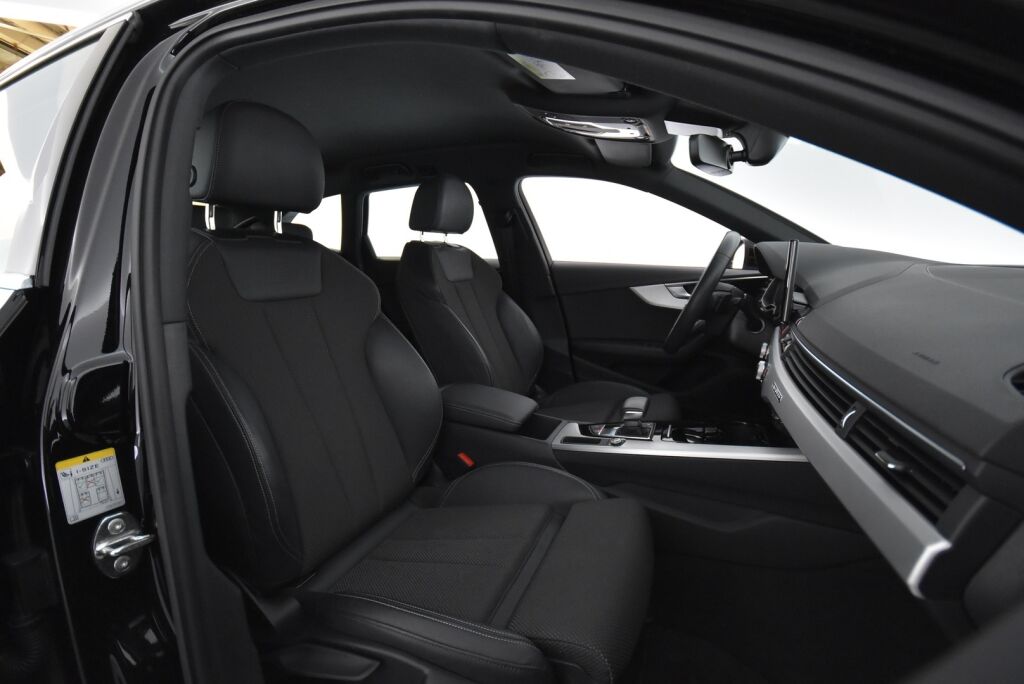 Audi A4 2022 Avant Business 40 TDI 150 kW MHEV quattro S tronic / Adapt. vakkari / P. kamera / Digimittaristo /
