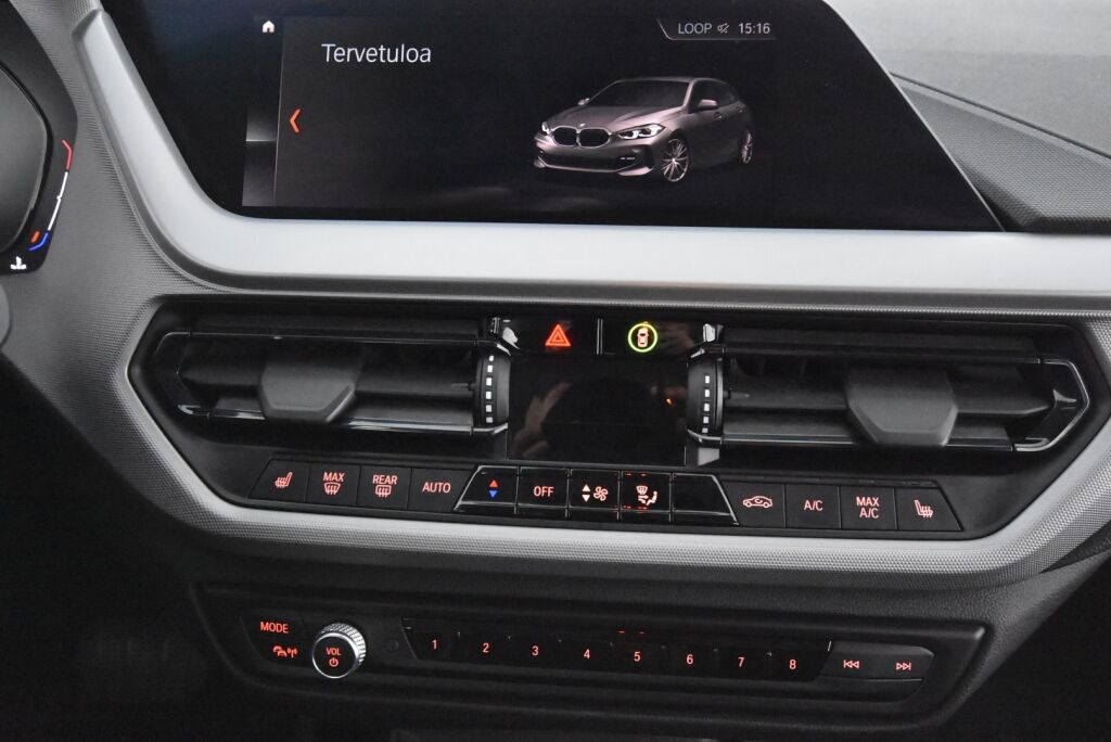 BMW 118 2020 F40 Hatchback 118i A Business / Led-ajovalot / Urheiluistuimet
