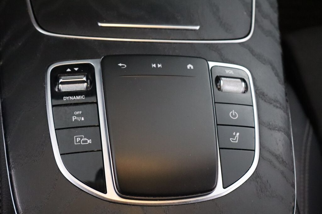 Mercedes-Benz E 2021 300 de T A Business AMG Edition EQ Power / ALV / Adap.vakkari / Burmester / BLIS / Widescreen / Sähkökoukku ja luukku /