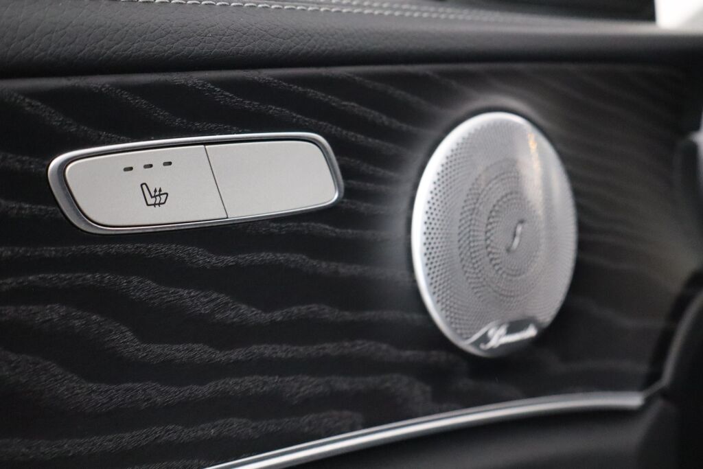 Mercedes-Benz E 2021 300 de T A Business AMG Edition EQ Power / ALV / Adap.vakkari / Burmester / BLIS / Widescreen / Sähkökoukku ja luukku /