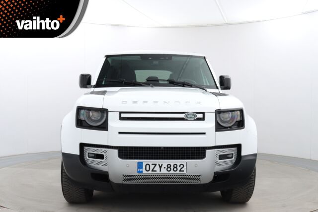 Land Rover Defender 2023 110 P400e Plug-in Hybrid SE 23,5MY / Matrix LED / Meridian® / Navi / Lämmitettävä ohjauspyörä / Webasto