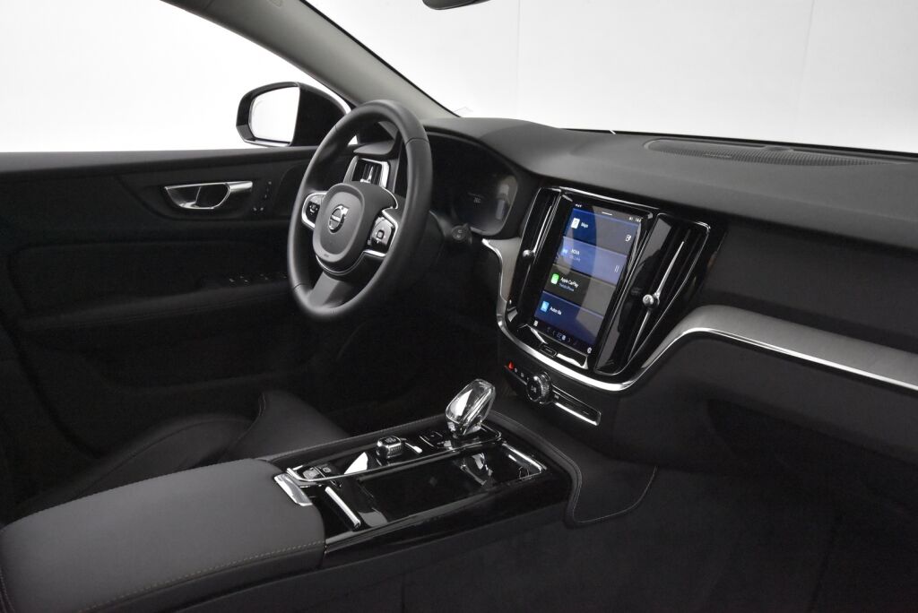 VOLVO V60 2023 T6 AWD Long Range Plus Dark / Harman Kardon / ACC / BLIS / Muistipenkit - RAHOITUS TÄHÄN AUTOON VAIN 3.99% - 