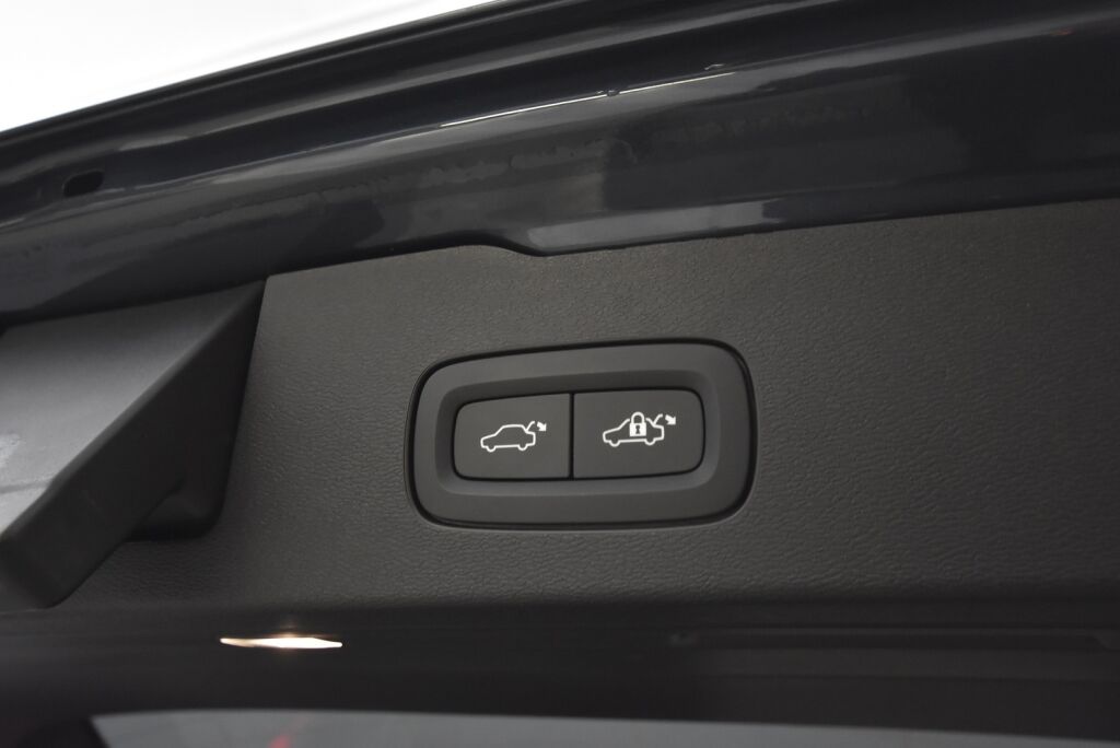 VOLVO V60 2023 T6 AWD Long Range Plus Dark / Harman Kardon / ACC / BLIS / Muistipenkit - RAHOITUS TÄHÄN AUTOON VAIN 3.99% - 