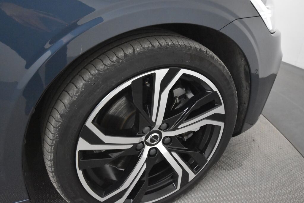 VOLVO V60 2023 T6 AWD Long Range Plus Dark / Harman Kardon / ACC / BLIS / Muistipenkit - RAHOITUS TÄHÄN AUTOON VAIN 3.99% - 