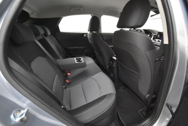 KIA XCEED 2023 1,6 GDI Plug-In Hybrid EX DCT Facelift / Tehdastakuu / ACC / Led ajovalot / Lämmitettävä ohjauspyörä - RAHOITUS TÄHÄN AUTOON VAIN 3.99% - 