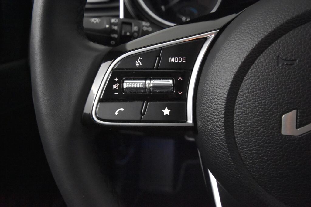 KIA XCEED 2023 1,6 GDI Plug-In Hybrid EX DCT Facelift / Tehdastakuu / ACC / Led ajovalot / Lämmitettävä ohjauspyörä - RAHOITUS TÄHÄN AUTOON VAIN 3.99% - 