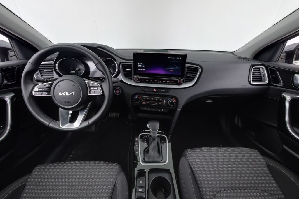 KIA XCEED 2023 1,6 GDI Plug-In Hybrid EX DCT Facelift / Tehdastakuu / ACC / Led ajovalot / Lämmitettävä ohjauspyörä - RAHOITUS TÄHÄN AUTOON VAIN 3.99% - 