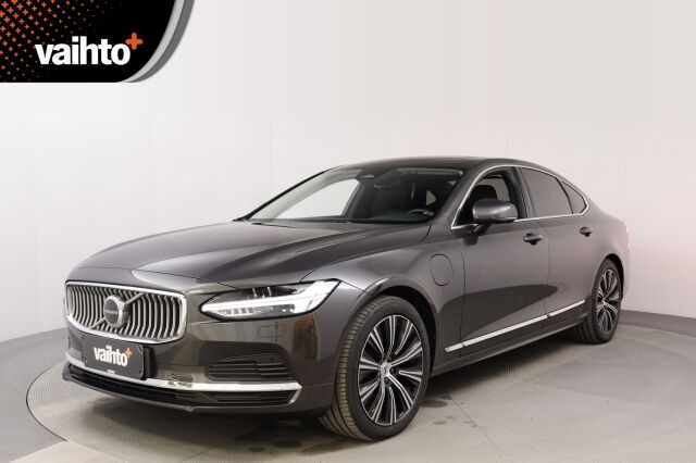 VOLVO S90 2023