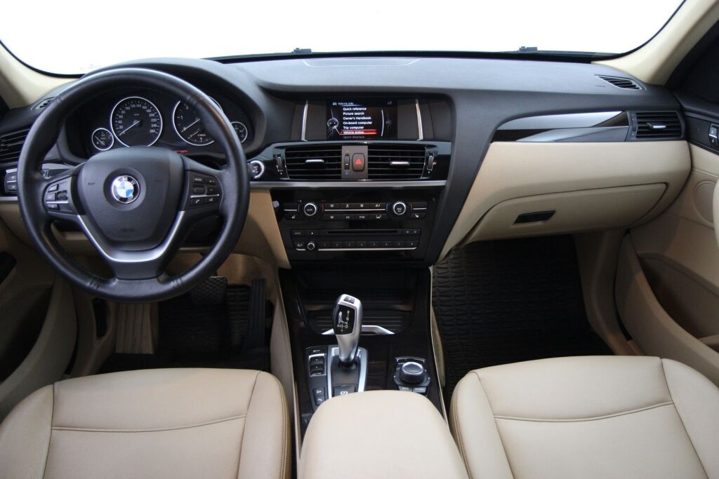 BMW X3 2014 F25 xDrive20d TwinPower Turbo A / HiFi / Nahat / Kamera / Vetokoukku
