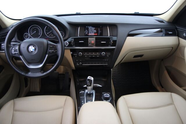 BMW X3 2014 F25 xDrive20d TwinPower Turbo A / HiFi / Nahat / Kamera / Vetokoukku