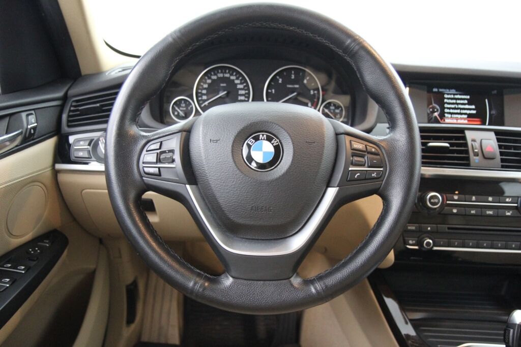 BMW X3 2014 F25 xDrive20d TwinPower Turbo A / HiFi / Nahat / Kamera / Vetokoukku
