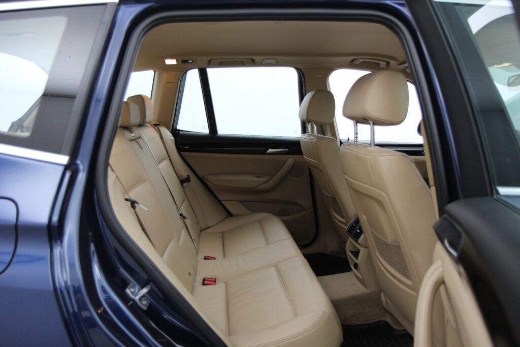 BMW X3 2014 F25 xDrive20d TwinPower Turbo A / HiFi / Nahat / Kamera / Vetokoukku