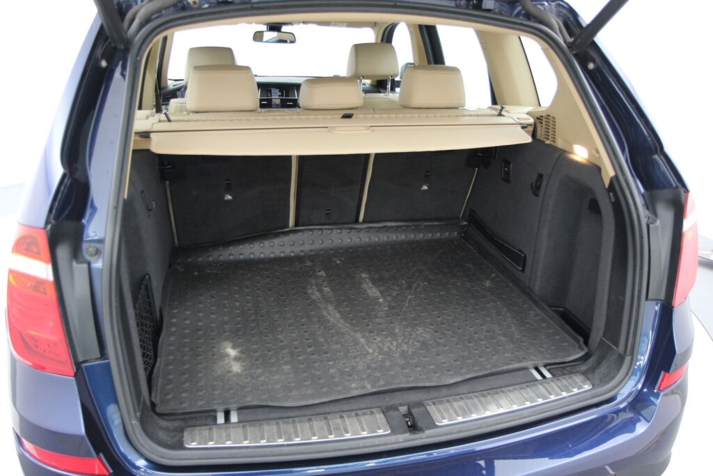 BMW X3 2014 F25 xDrive20d TwinPower Turbo A / HiFi / Nahat / Kamera / Vetokoukku