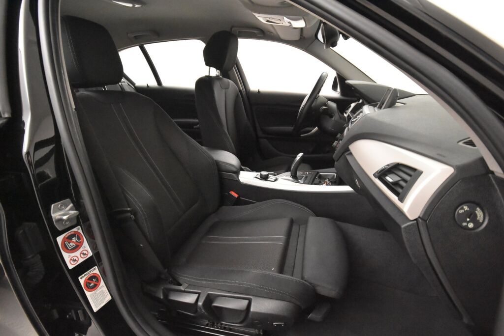 BMW 118 2015 F20 Hatchback 118i A Business / Led-valot / Tutkat takana / Urheiluistuimet