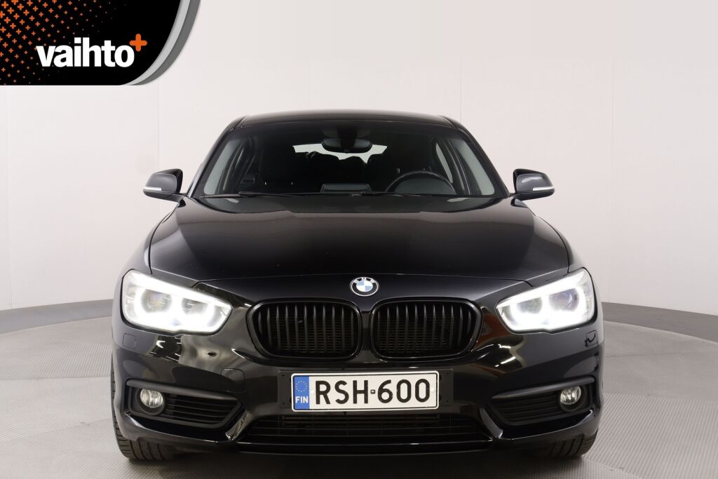 BMW 118 2015 F20 Hatchback 118i A Business / Led-valot / Tutkat takana / Urheiluistuimet