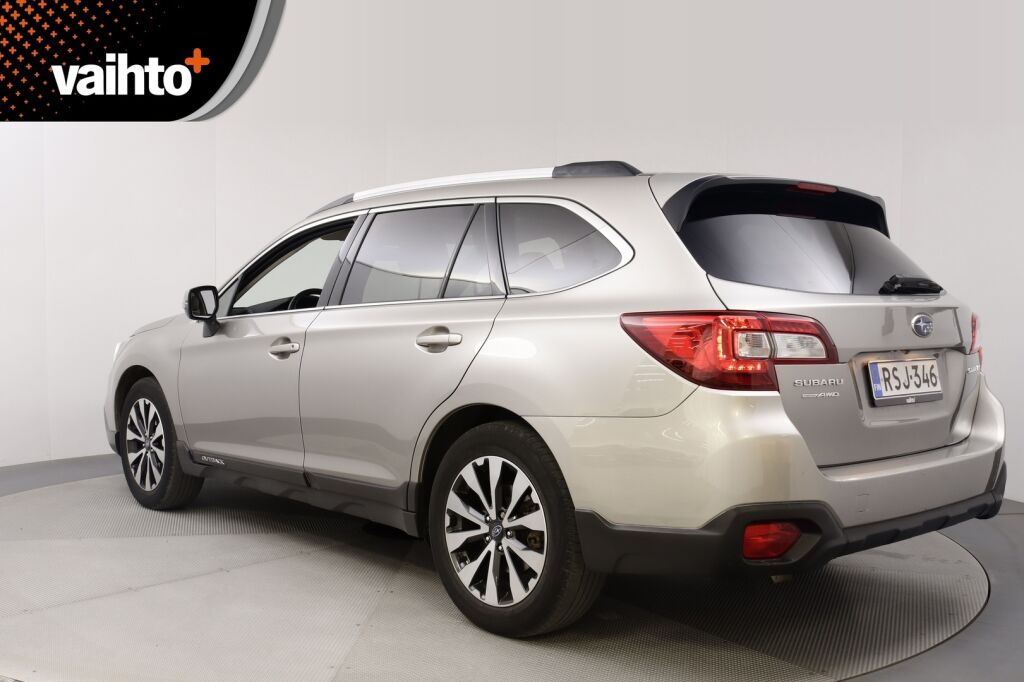 Subaru Outback 2015 2,5i Summit CVT / 1-Omisteinen / ACC / Harman & Kardon / Nahkaverhoilu / Navigointi / Peruutuskamera