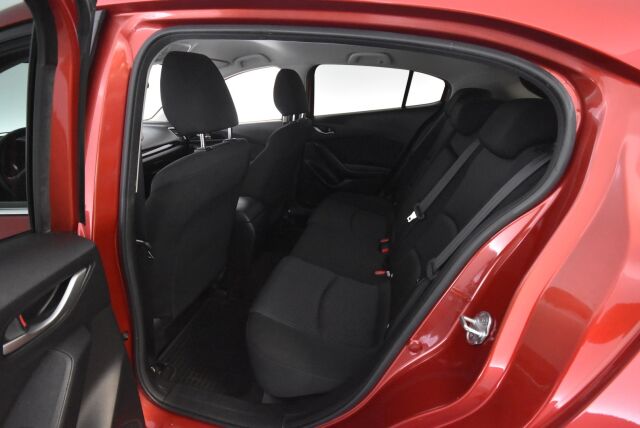 Mazda 3 2015 5HB 2,0 (120) SKYACTIV-G Premium Plus 6AT 5ov BP2 / Vakkari / Moottorilämmitin / Takatutka