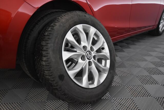 Mazda 3 2015 5HB 2,0 (120) SKYACTIV-G Premium Plus 6AT 5ov BP2 / Vakkari / Moottorilämmitin / Takatutka