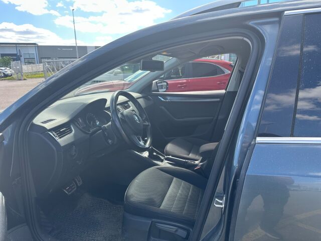 Skoda Octavia 2016 Combi 2,0 TDI 184 4x4 Scout DSG Autom / Hieno kuntoinen / Keyless Go / Webasto / Koukku