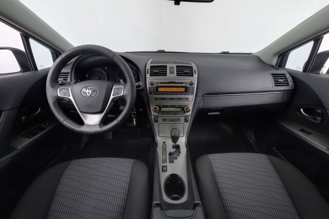 Toyota Avensis 2010 1,8 Valvematic Sol Edition 4ov Multidrive S / JUURI TULLUT / Suomiauto / Vakionopeudensäädin