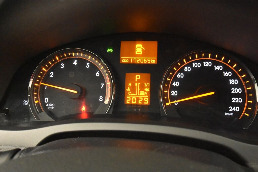 Toyota Avensis 2010 1,8 Valvematic Sol Edition 4ov Multidrive S / JUURI TULLUT / Suomiauto / Vakionopeudensäädin