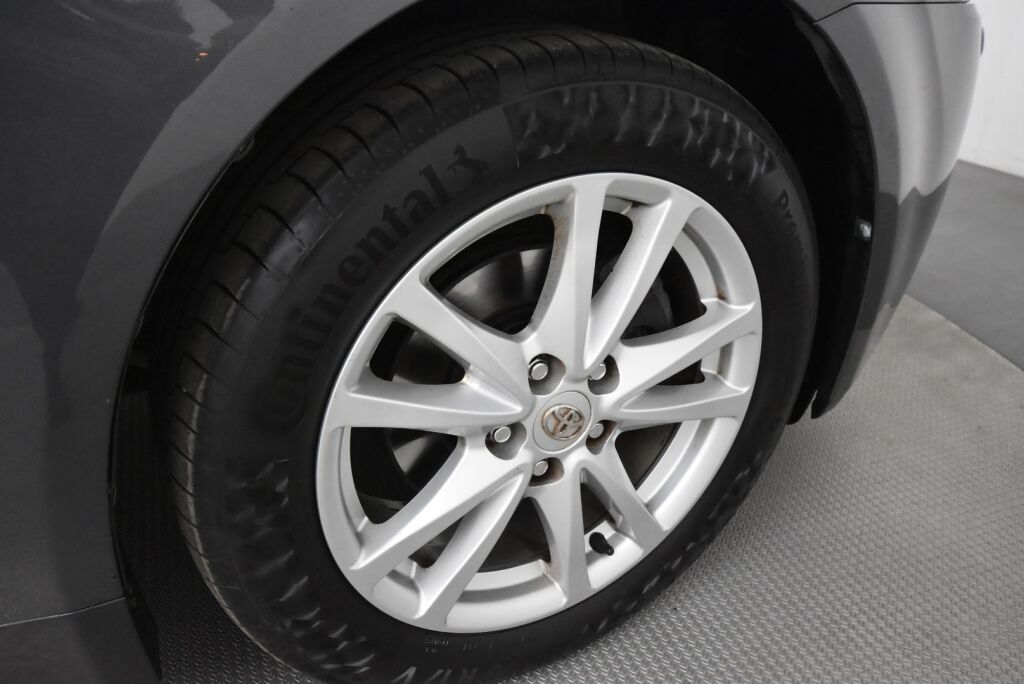 Toyota Avensis 2010 1,8 Valvematic Sol Edition 4ov Multidrive S / JUURI TULLUT / Suomiauto / Vakionopeudensäädin