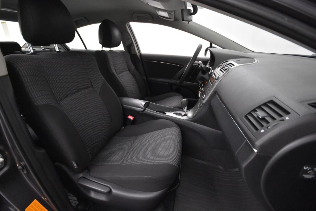 Toyota Avensis 2010 1,8 Valvematic Sol Edition 4ov Multidrive S / JUURI TULLUT / Suomiauto / Vakionopeudensäädin
