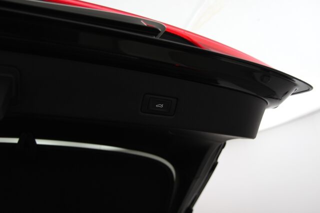 Audi A7 2020 Business Sport 50 TFSI e quattro S tronic / S line-paketti / Matrix / B&O / HUD / 360 kamera / Optiikka-paketti