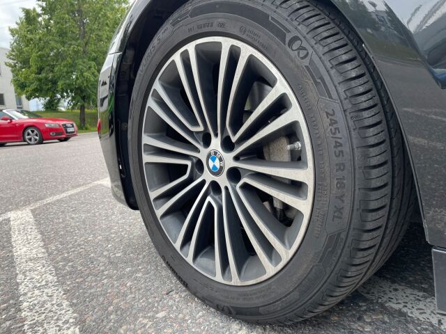 BMW 530 2017 G31 Touring 530d A xDrive Business / TULOSSA TAMPEREELLE