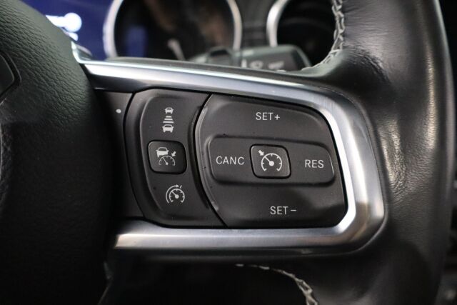 Jeep Wrangler 2021 Sahara 2.0 PHEV AT8 4x4 / Huippuhieno! / Avattava katto / Adap.vakkari / Nahat / BLIS / Etu ja taka kamera / Keyless / - RAHOITUS TÄHÄN AUTOON VAIN 3.99% - 