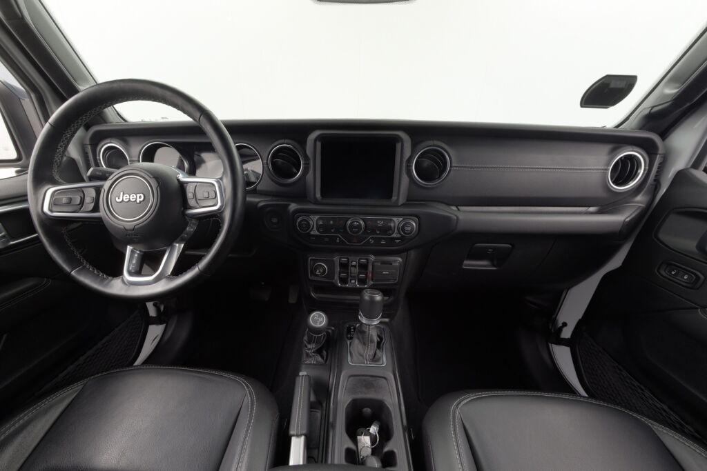Jeep Wrangler 2021 Sahara 2.0 PHEV AT8 4x4 / Huippuhieno! / Avattava katto / Adap.vakkari / Nahat / BLIS / Etu ja taka kamera / Keyless / - RAHOITUS TÄHÄN AUTOON VAIN 3.99% - 