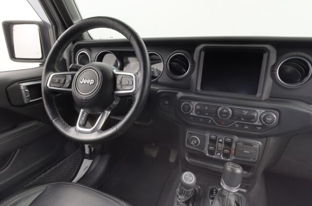 Jeep Wrangler 2021 Sahara 2.0 PHEV AT8 4x4 / Huippuhieno! / Avattava katto / Adap.vakkari / Nahat / BLIS / Etu ja taka kamera / Keyless / - RAHOITUS TÄHÄN AUTOON VAIN 3.99% - 