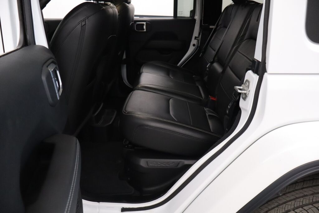 Jeep Wrangler 2021 Sahara 2.0 PHEV AT8 4x4 / Huippuhieno! / Avattava katto / Adap.vakkari / Nahat / BLIS / Etu ja taka kamera / Keyless / - RAHOITUS TÄHÄN AUTOON VAIN 3.99% - 