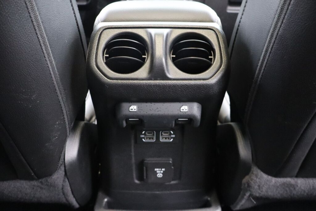 Jeep Wrangler 2021 Sahara 2.0 PHEV AT8 4x4 / Huippuhieno! / Avattava katto / Adap.vakkari / Nahat / BLIS / Etu ja taka kamera / Keyless / - RAHOITUS TÄHÄN AUTOON VAIN 3.99% - 
