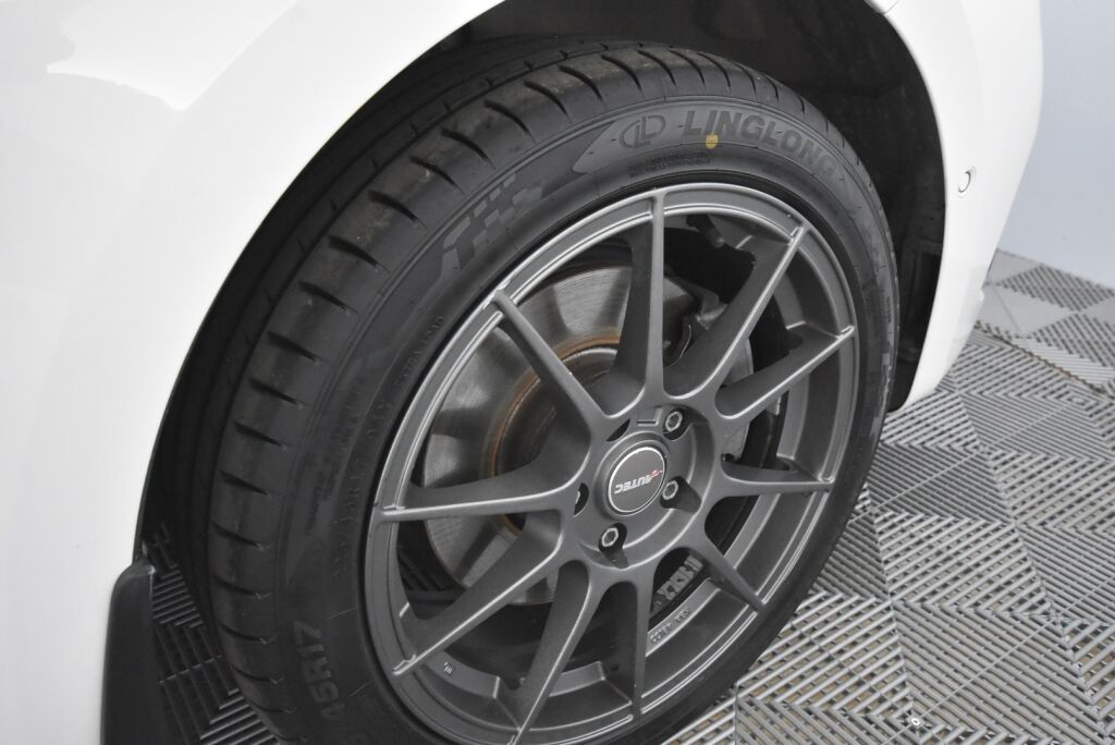 Seat Leon 2023 1,5 TGI 130 Style DSG / ACC / Kamera / KeylessGo / LED / Merkkihuollettu 6/25 viimeisin / Suomiauto