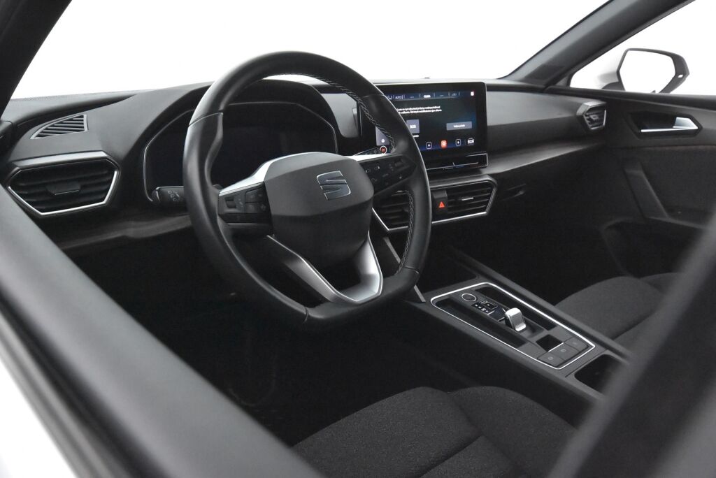 Seat Leon 2023 1,5 TGI 130 Style DSG / ACC / Kamera / KeylessGo / LED / Merkkihuollettu 6/25 viimeisin / Suomiauto