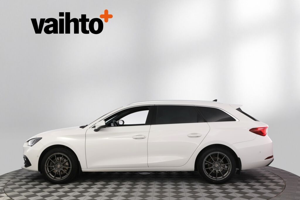 Seat Leon 2023 1,5 TGI 130 Style DSG / ACC / Kamera / KeylessGo / LED / Merkkihuollettu 6/25 viimeisin / Suomiauto