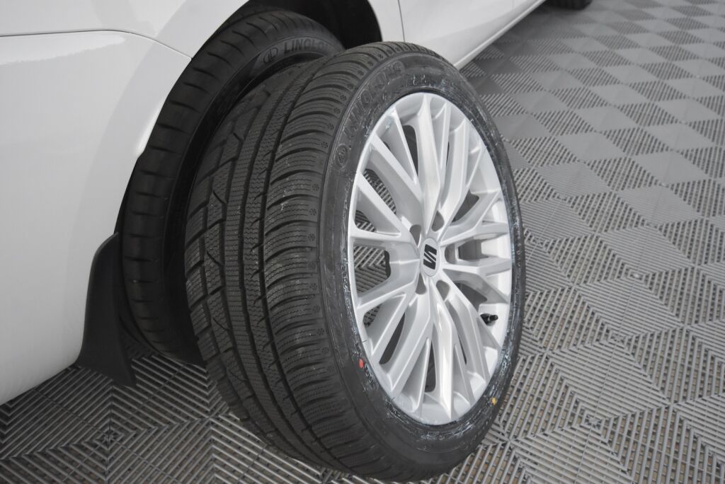 Seat Leon 2023 1,5 TGI 130 Style DSG / ACC / Kamera / KeylessGo / LED / Merkkihuollettu 6/25 viimeisin / Suomiauto