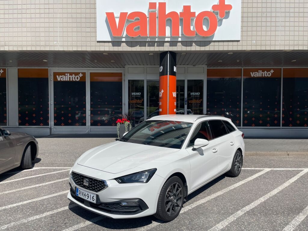 Seat Leon 2023 1,5 TGI 130 Style DSG / ACC / Kamera / KeylessGo / LED / Merkkihuollettu 6/25 viimeisin / Suomiauto