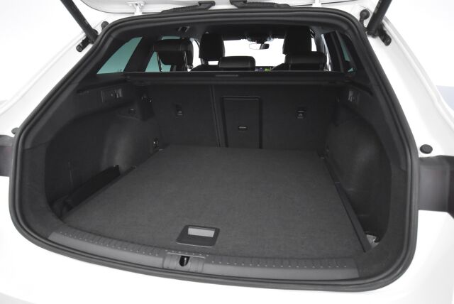 Seat Leon 2023 1,5 TGI 130 Style DSG / ACC / Kamera / KeylessGo / LED / Merkkihuollettu 6/25 viimeisin / Suomiauto