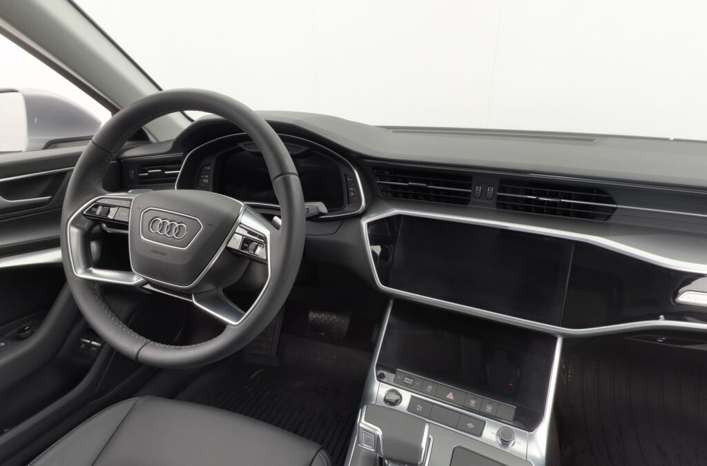Audi A6 2024 Sedan 50 TFSI e Land of quattro / 1-Om. Suomiauto / Nahkaverhoilu / Sähk. koukku / P-Kamera / Navigointi