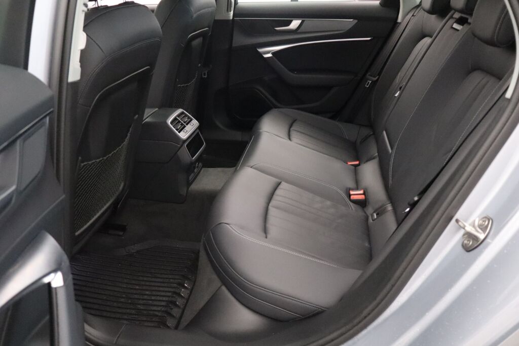 Audi A6 2024 Sedan 50 TFSI e Land of quattro / 1-Om. Suomiauto / Nahkaverhoilu / Sähk. koukku / P-Kamera / Navigointi