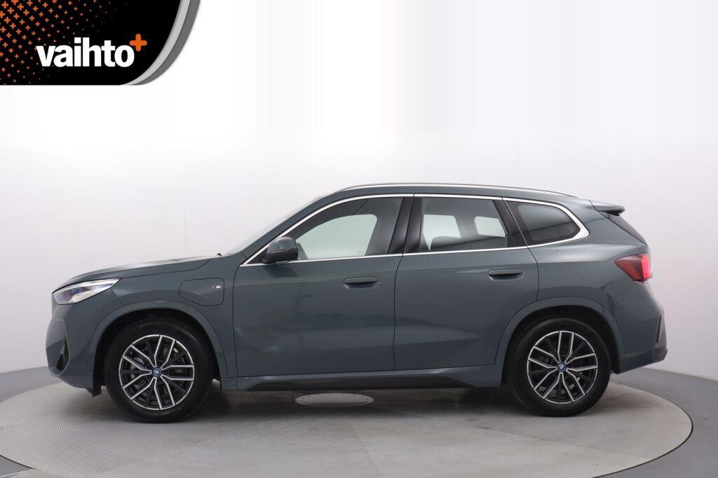 BMW X1 2023 U11 25e xDrive Charged Edition M Sport / Harman Kardon / Navi / Vetokoukku
