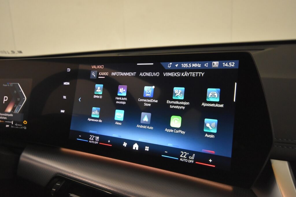 BMW X1 2023 U11 25e xDrive Charged Edition M Sport / Harman&Karon / Takuu 12/2025 / Koukku /